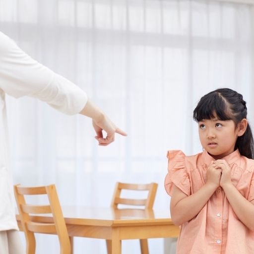 CHILD BEING TOLD OFF CHILD BEING TOLD OFF